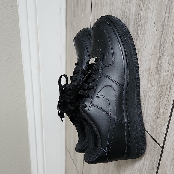 Nike Other - Af1 Nike airforce 1s all black